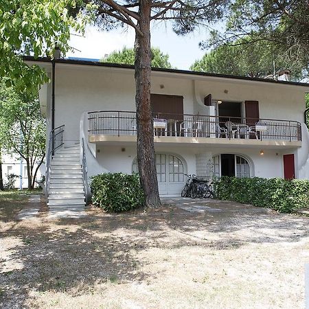 Ba - Villa Stella - 3 Apartments- Линяно Сабиадоро Екстериор снимка